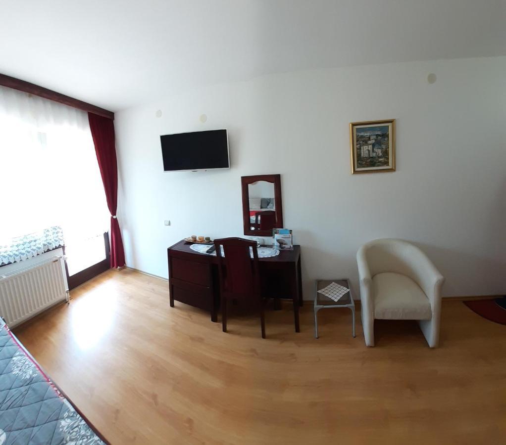 Apartmani "Vila Jelena" 아란젤로바츠 외부 사진