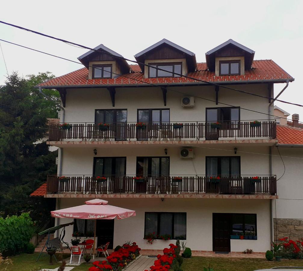 Apartmani "Vila Jelena" 아란젤로바츠 외부 사진
